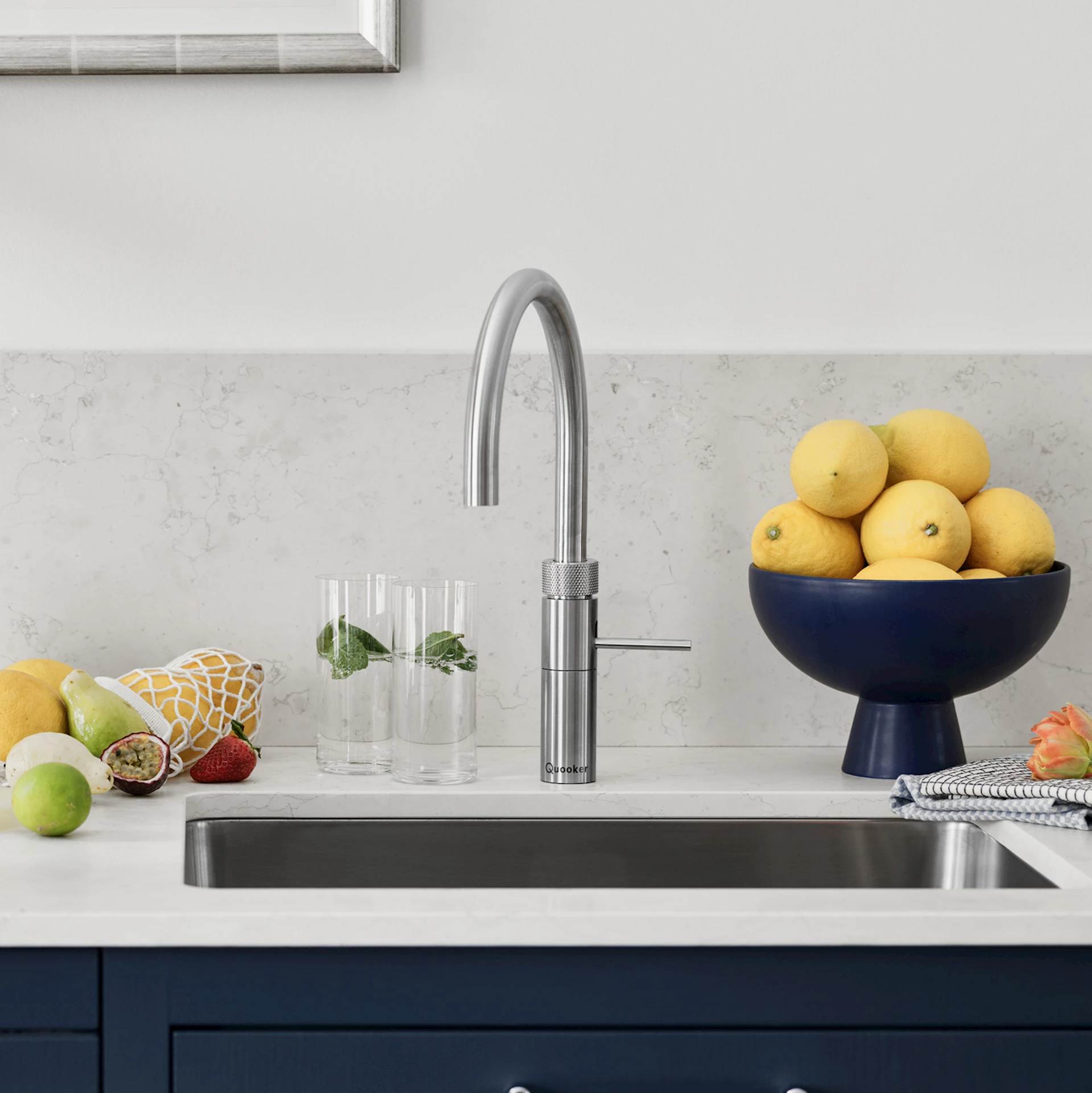 ARTQ910850402 - Fusion Round kjøkkenbatteri m/kokende vann, rustfritt stål - 